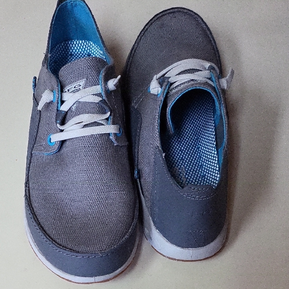 Columbia Gray and Blue Boat Shoes for Men
